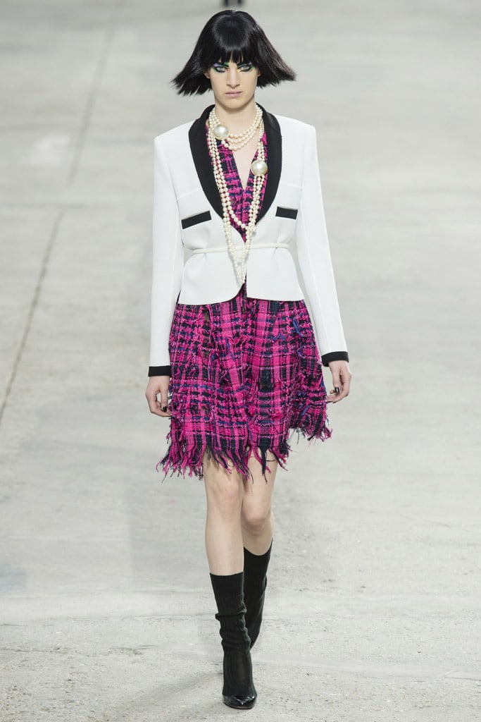Chanel en Paris Fashion Week 2014 vía Vogue Chanel SS2014